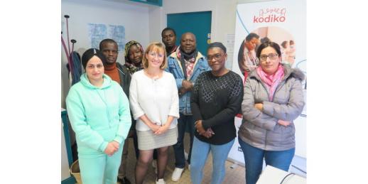 la premiere promotion de kodiko valence a fait sa quot rentree quot le 16 novembre autour d isabelle braly photo le dl floriane lionnet 1700246617